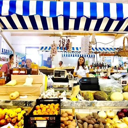 Apartment Cavalo Preto With Garden & Pool