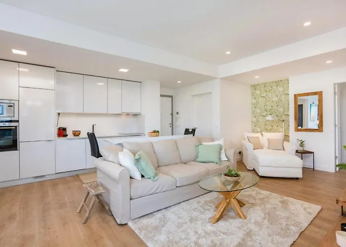 Cavalo Preto With Garden & Pool Apartment *